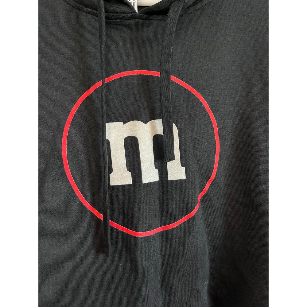 M&M World Disney Springs Cropped Graphic Hoodie Size Large Black 2020 NWT - Picture 5 of 7